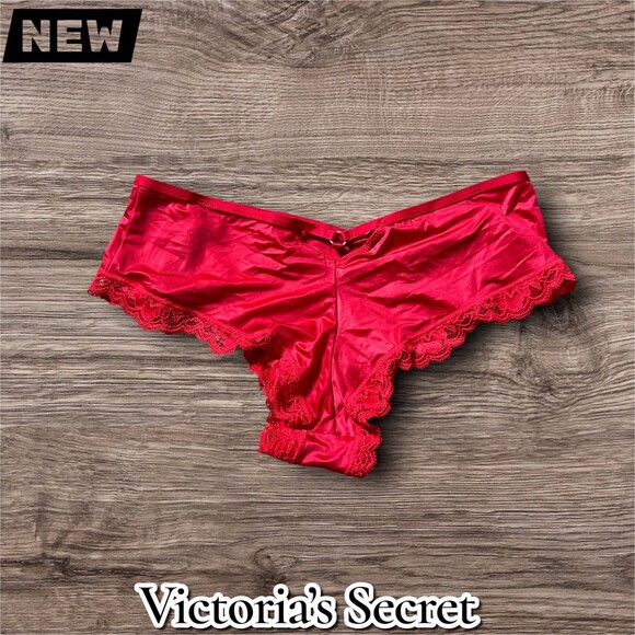 New NWT Victoria’s Secret Cheeky Panty – Red Lace Trim (Size S/P) - Picture 3 of 3